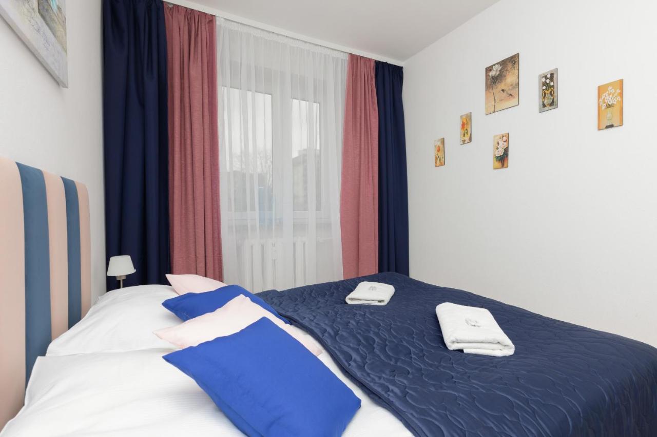 Family Apartment Bogatynska Bemowo By Noclegi Renters Warschau Exterior foto